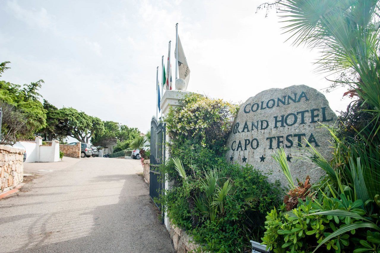 Colonna Grand Hotel Capo Testa Santa Teresa di Gallura Esterno foto